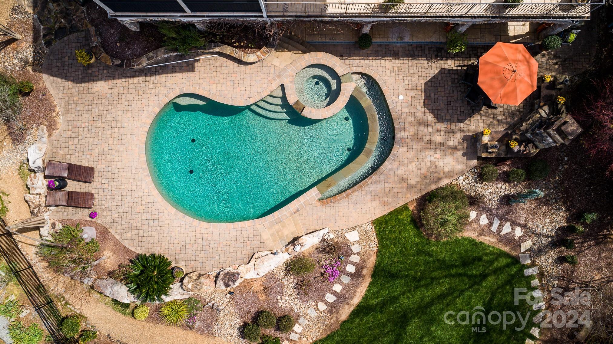 Island Forest - Residential