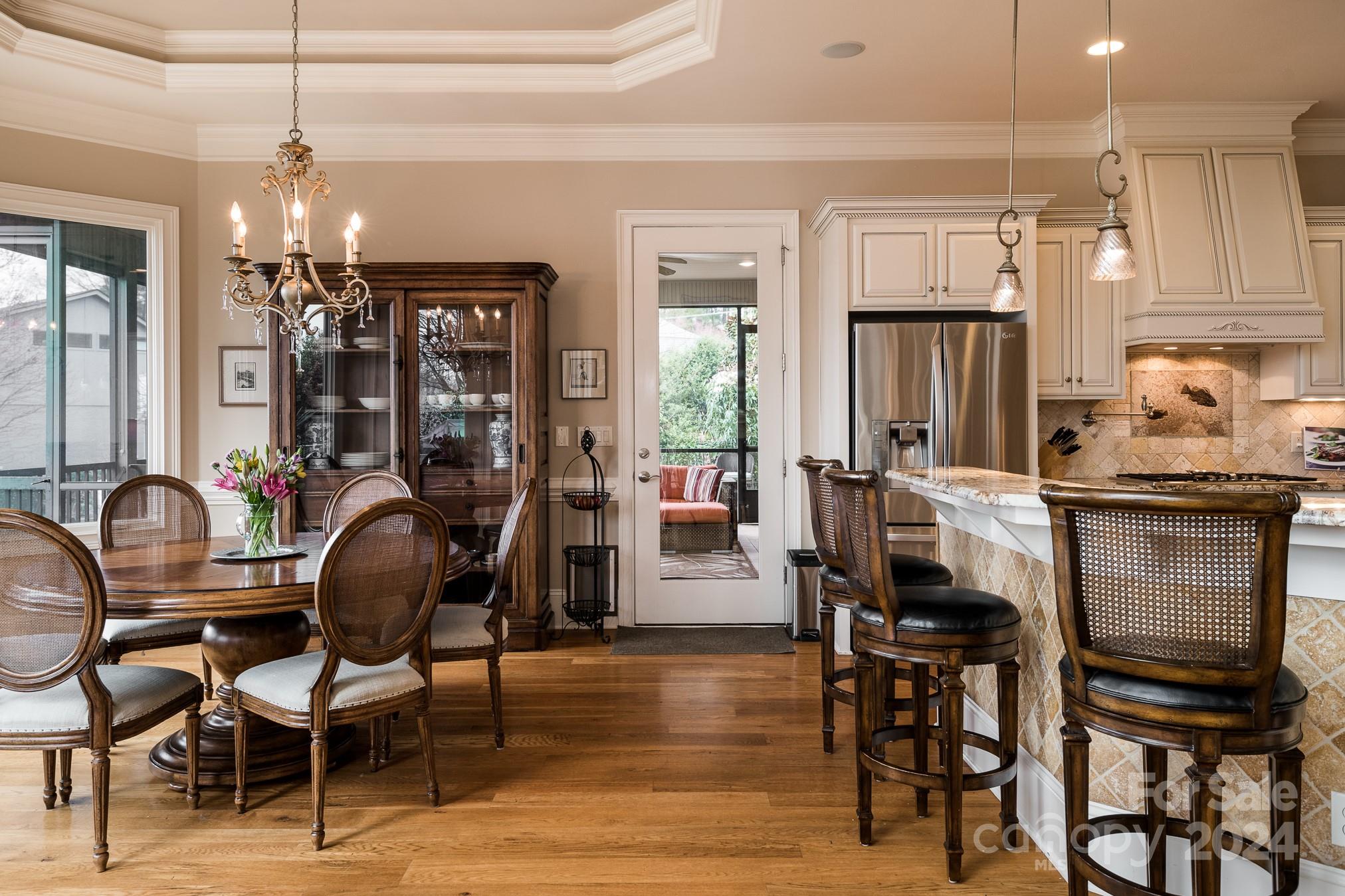 Island Forest - Residential