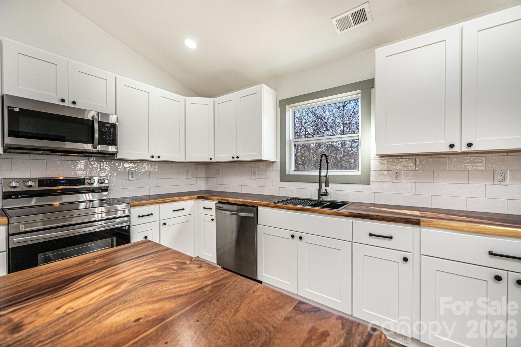 6340 Larry Huffman Street