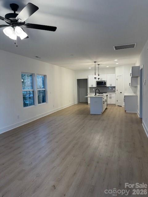 209B N Yadkin Avenue N