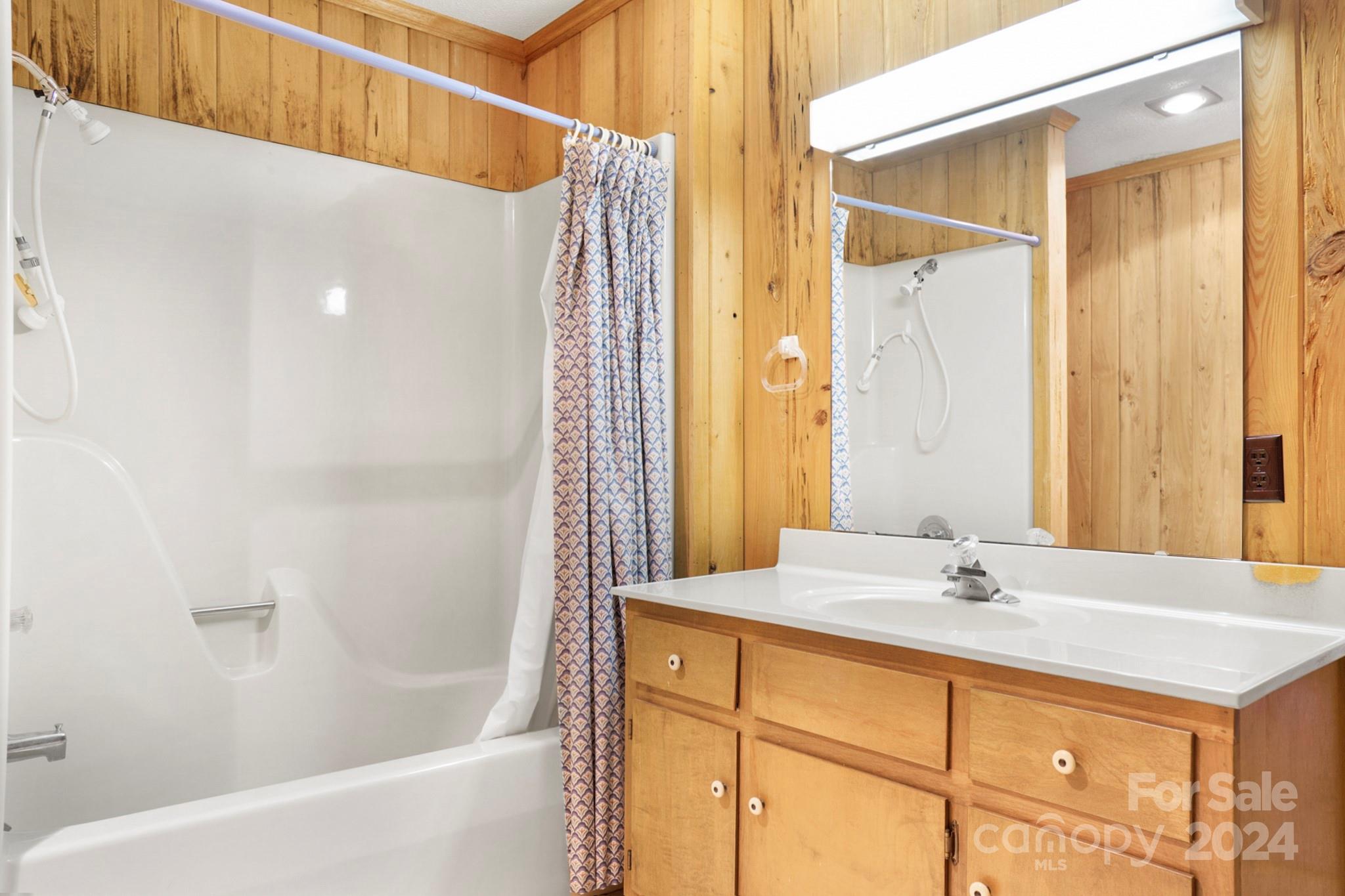 Eastview Oaks - Residential