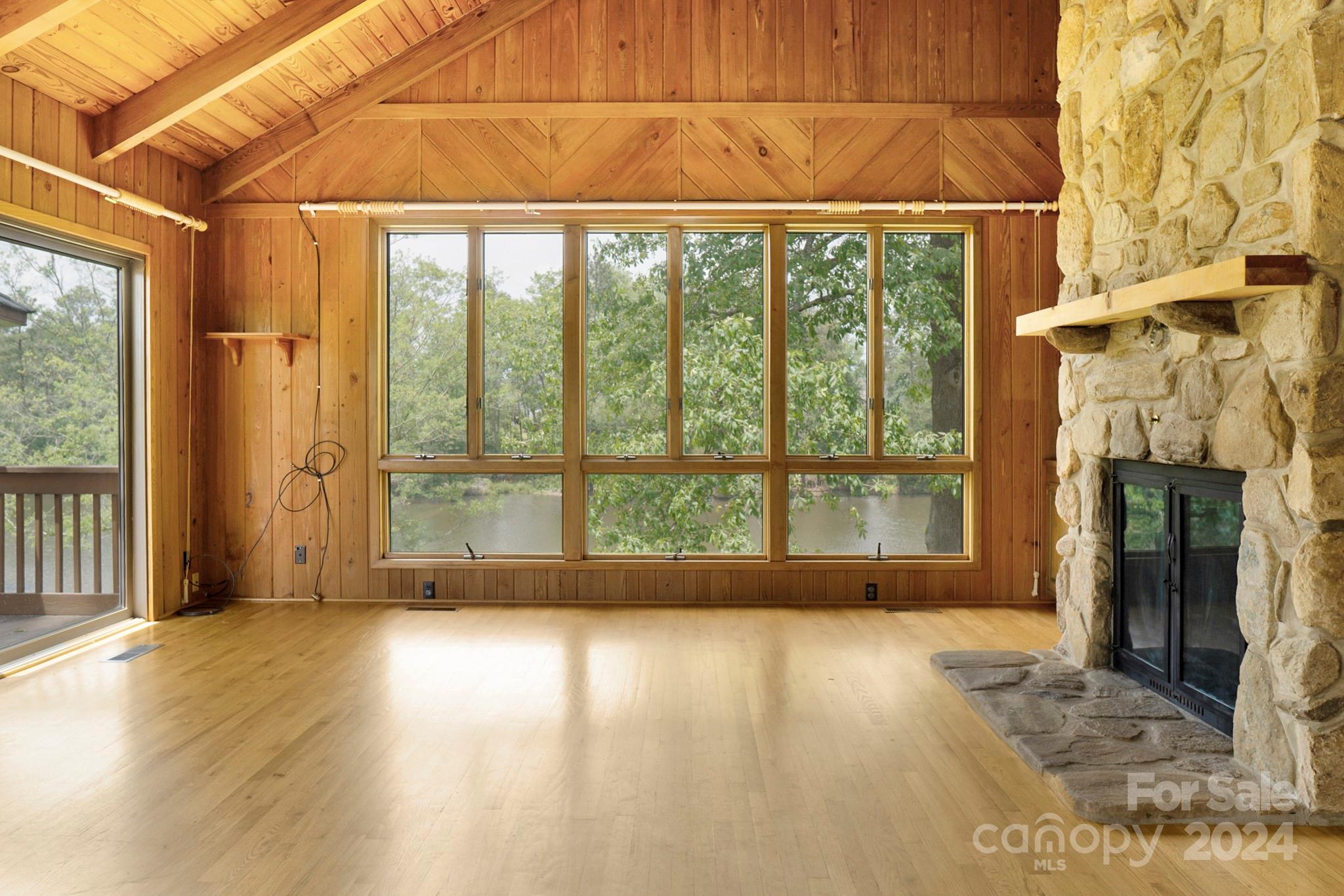 Eastview Oaks - Residential