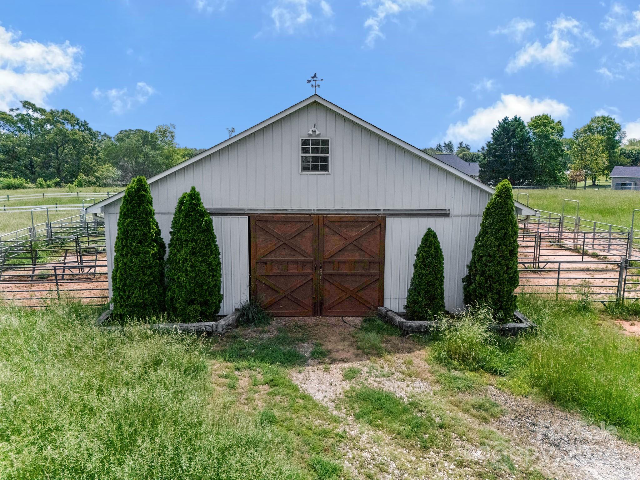 Eastview Oaks - Residential