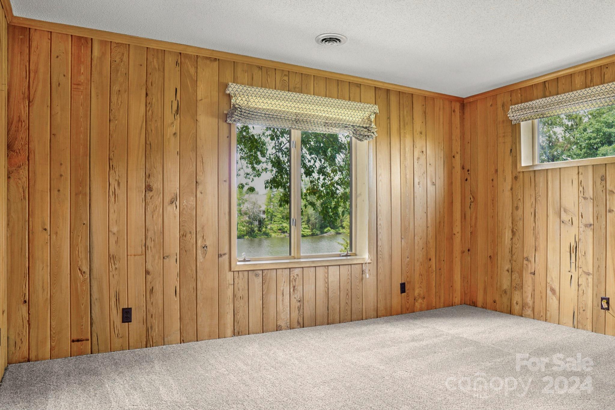 Eastview Oaks - Residential