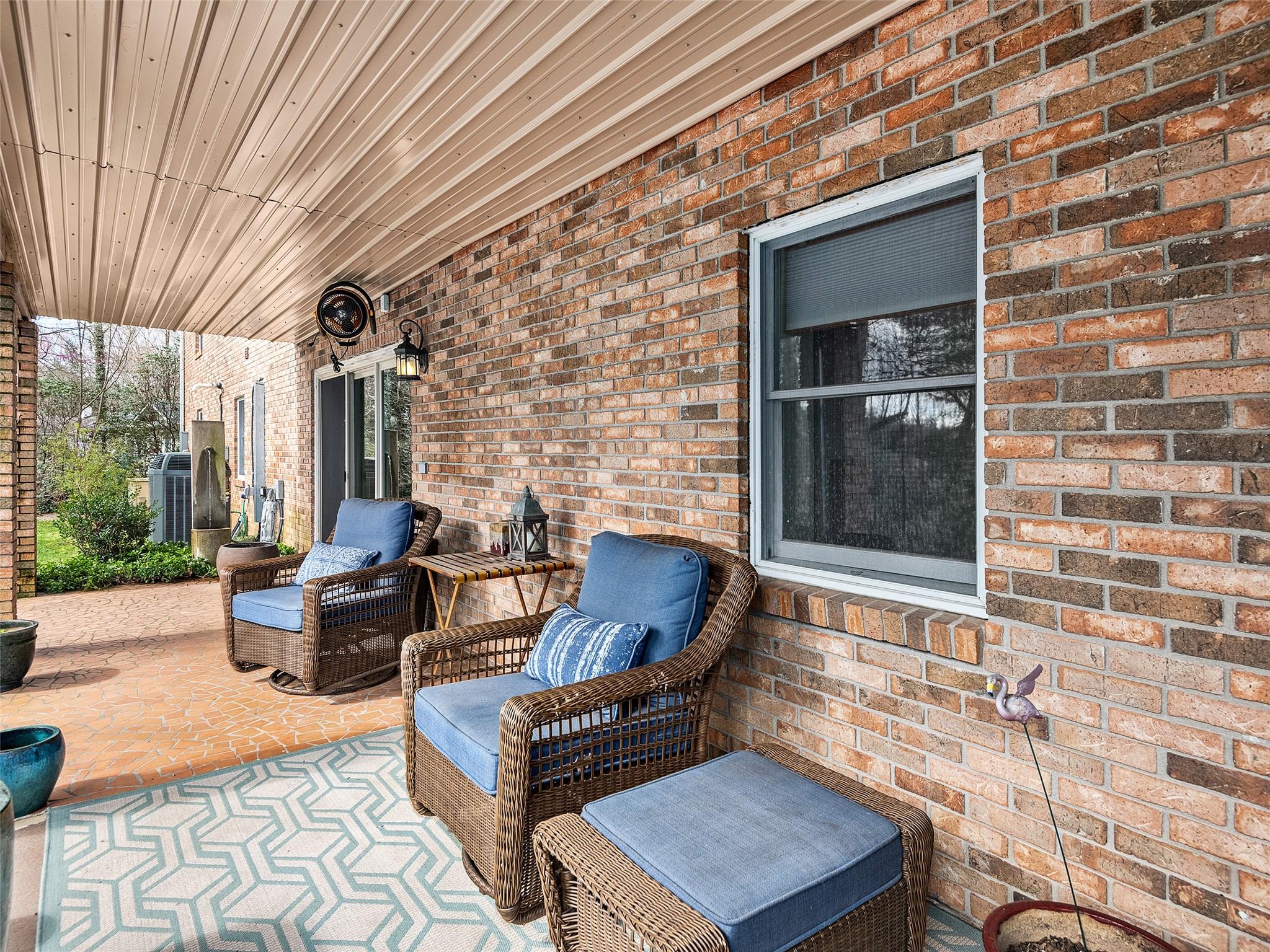 Hawthorn Hills - Residential