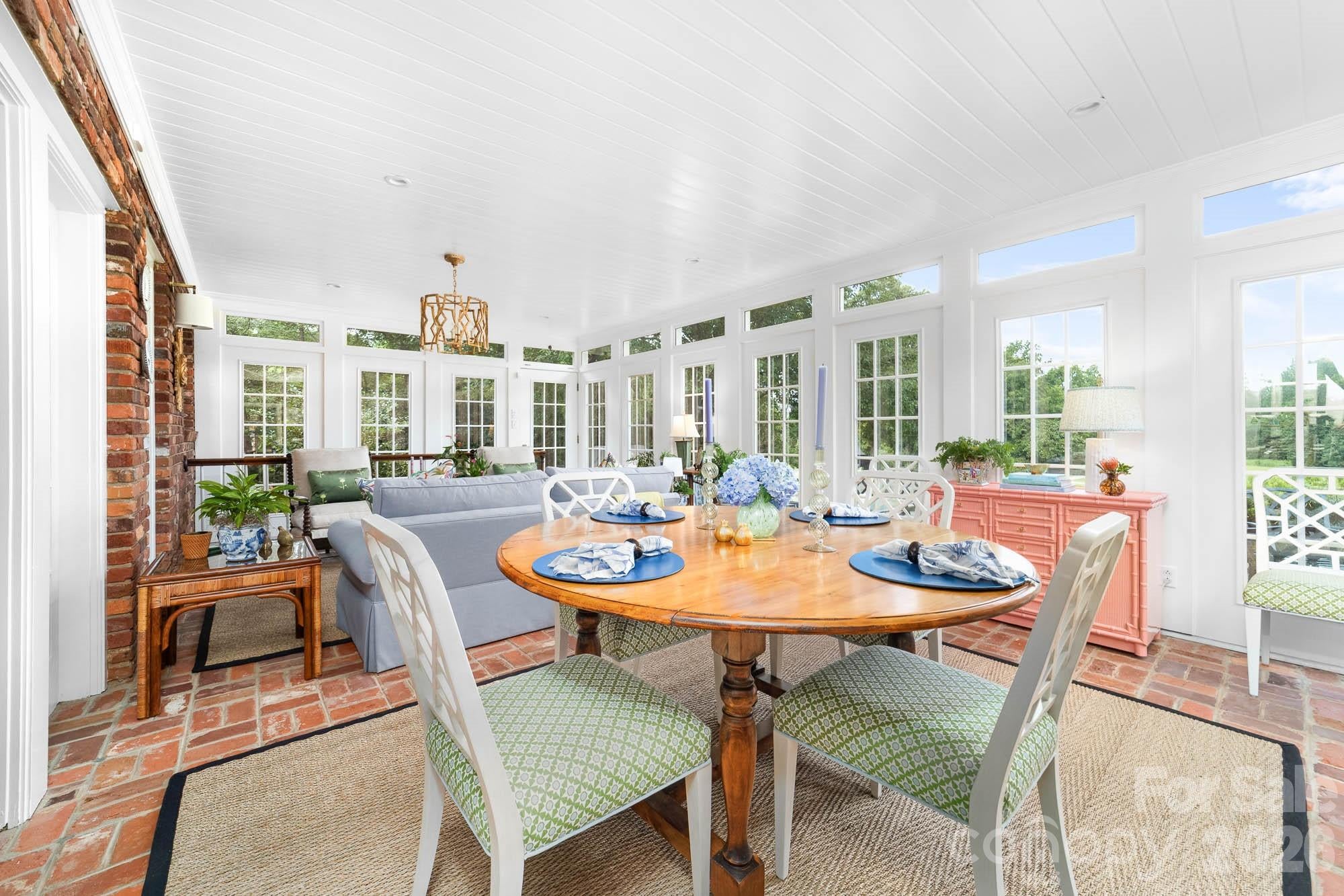 3115 Oakmont Road