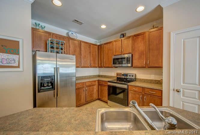 Waters Edge - Residential