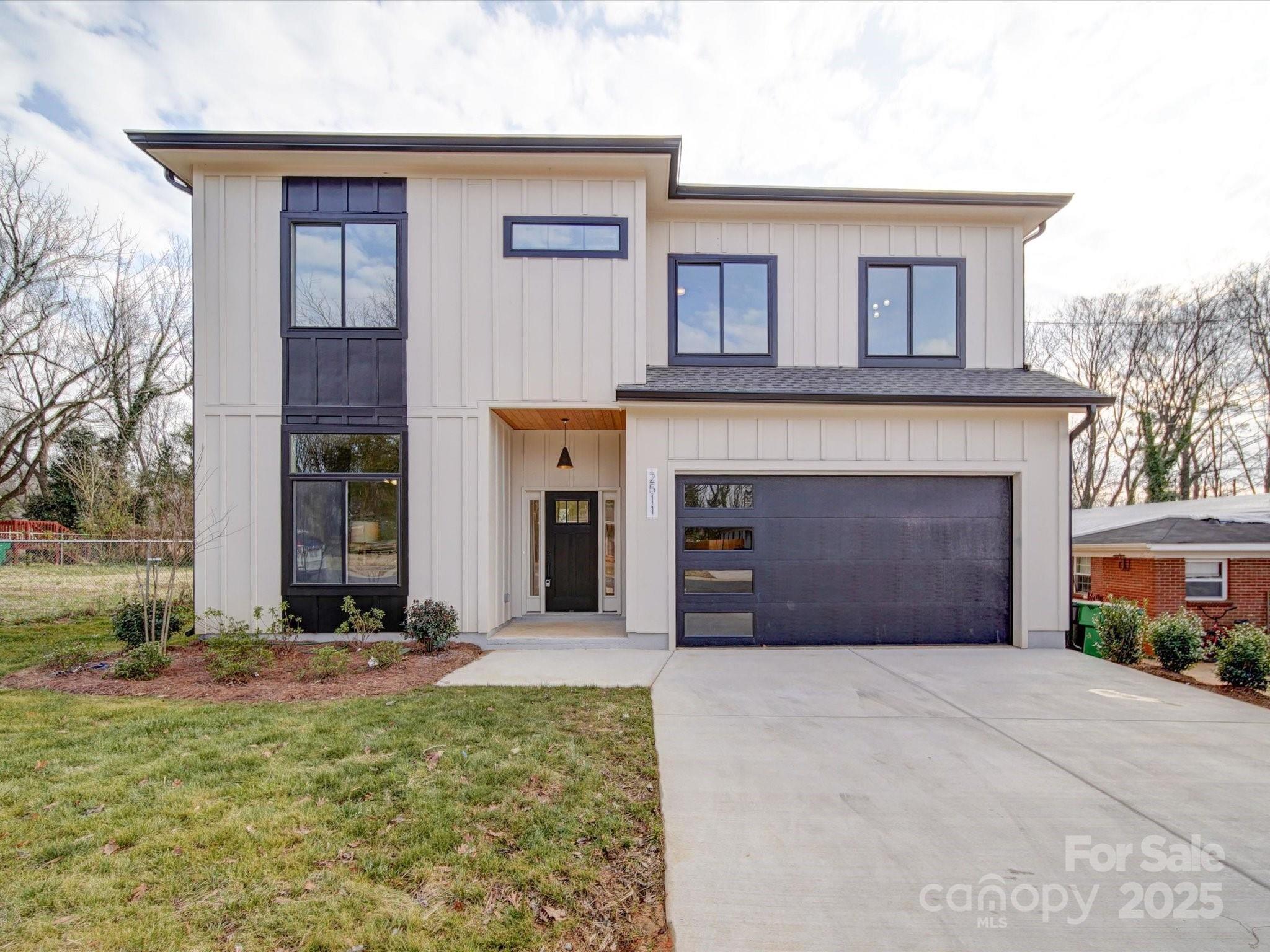 2511 Dundeen Street