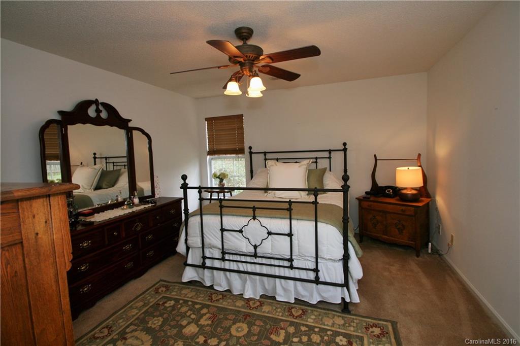 Brandon Oaks - Residential