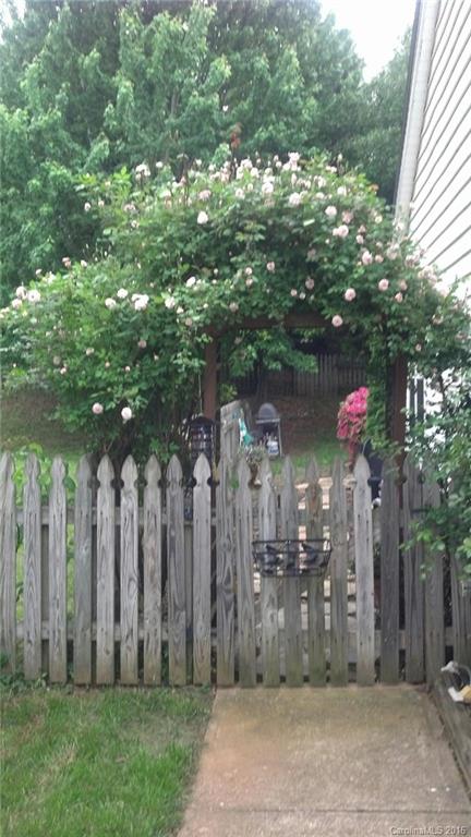 Brandon Oaks - Residential