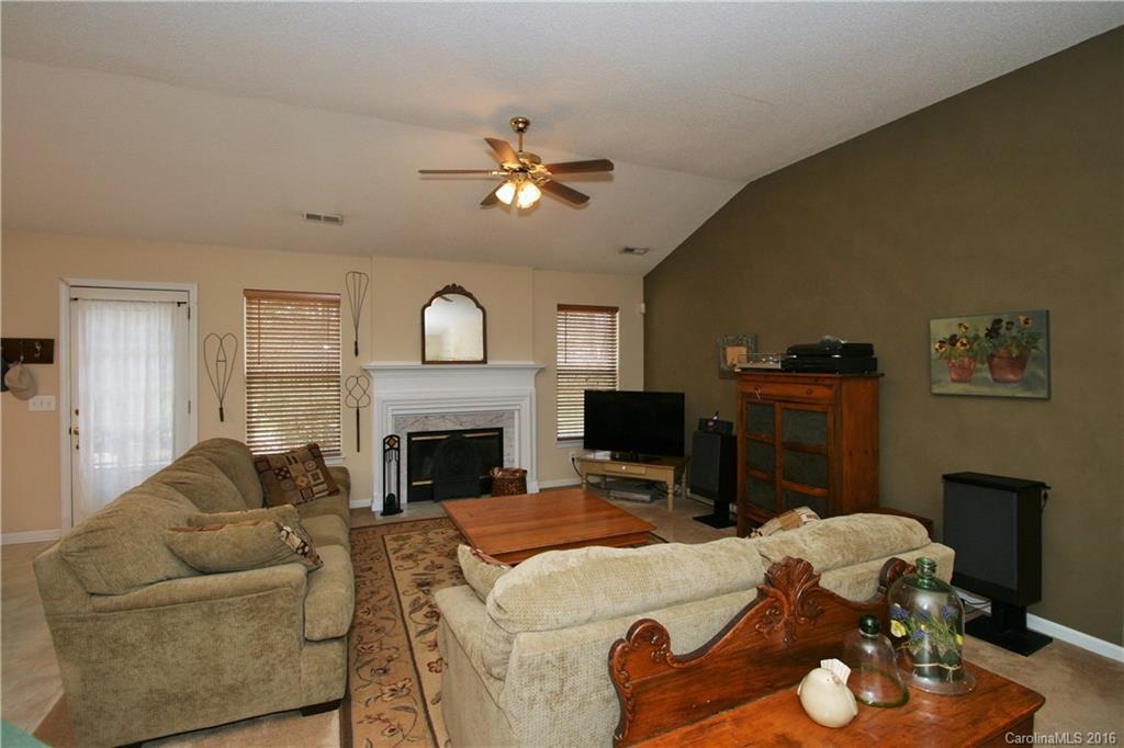 Brandon Oaks - Residential