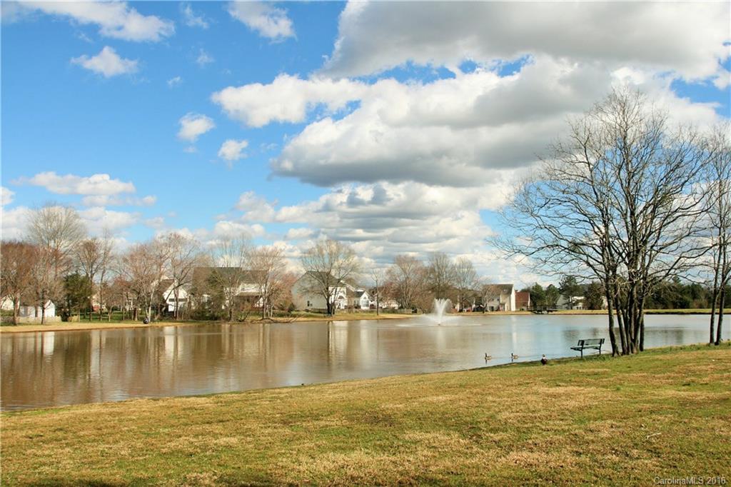 Brandon Oaks - Residential