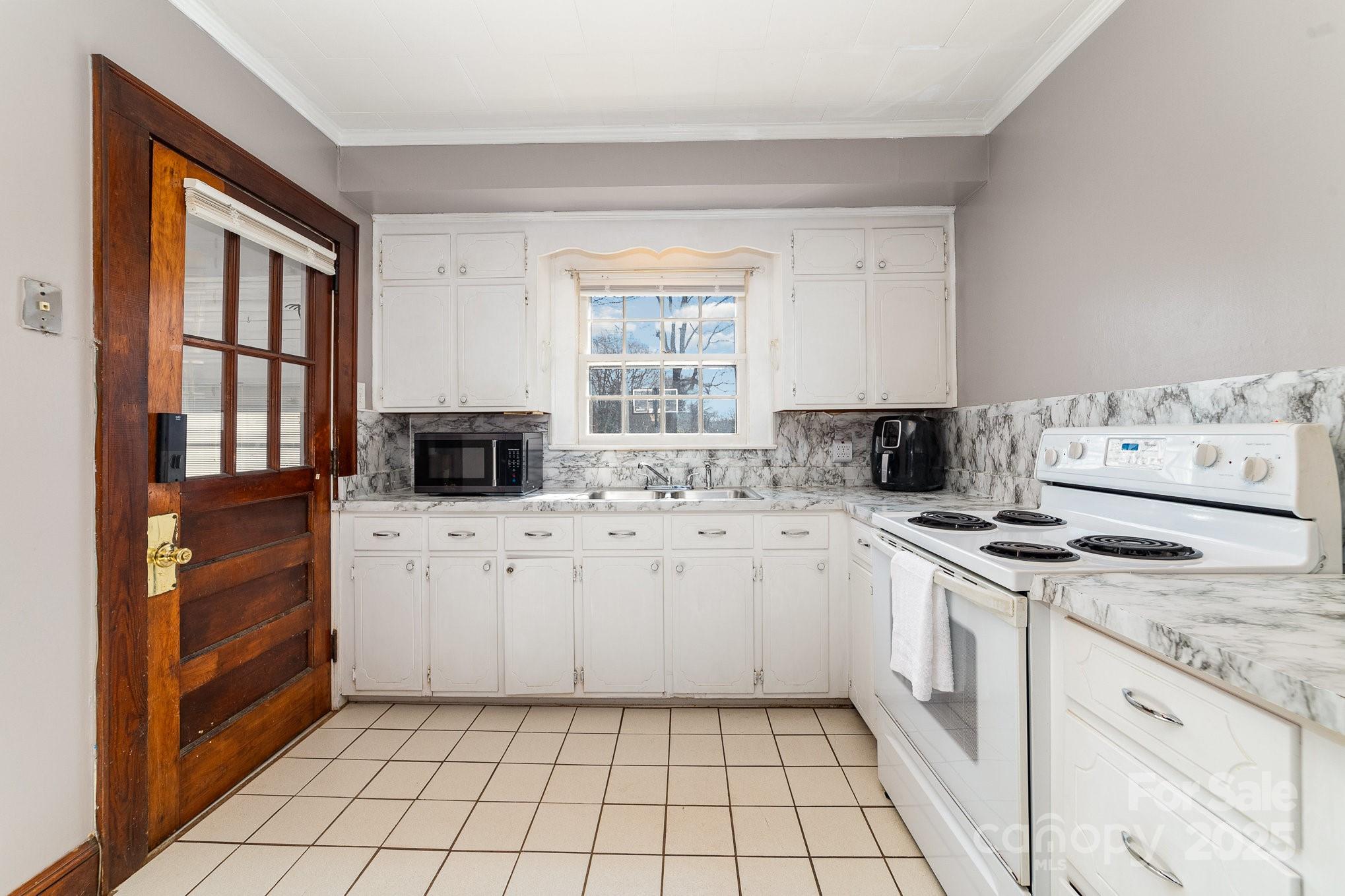 School Heights - Residential