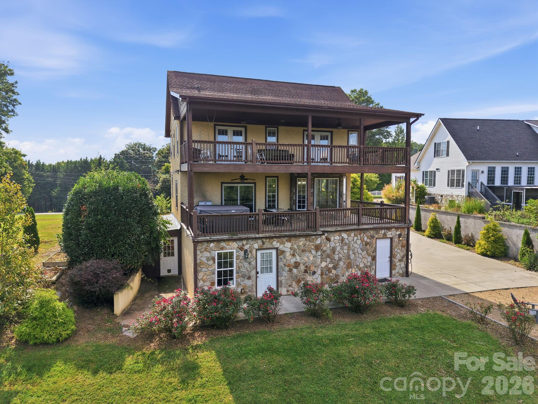 1037 S Main Street