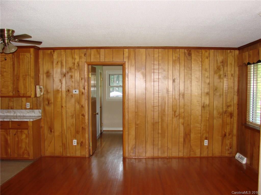 Mecklenburg Acres - Residential