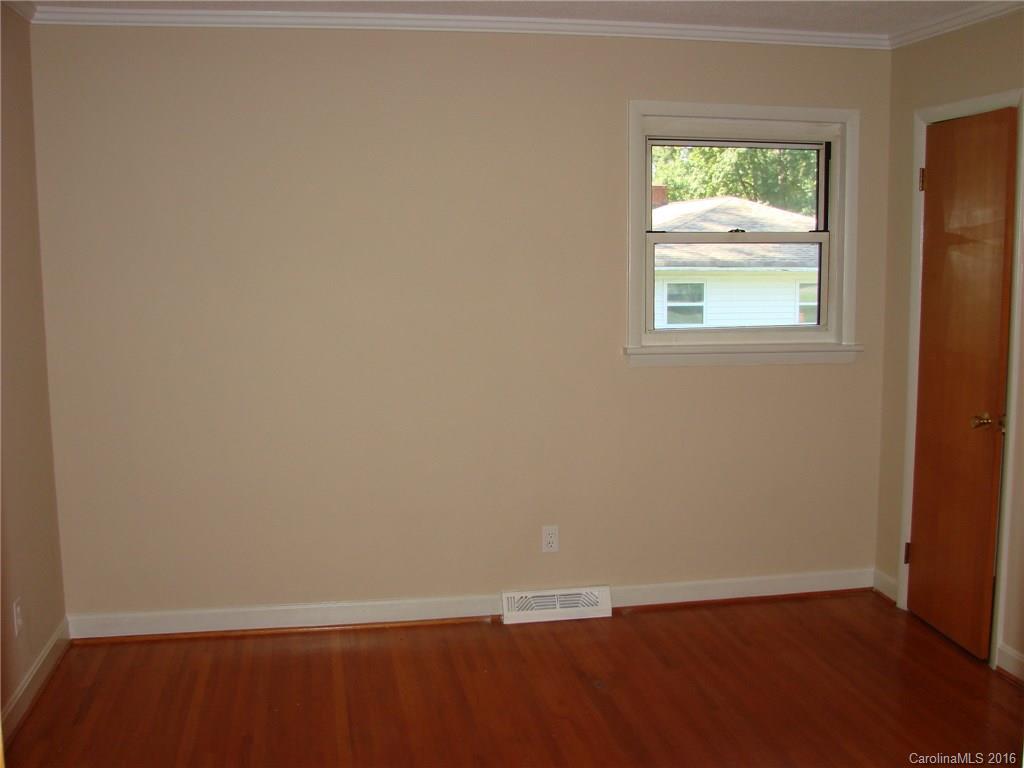 Mecklenburg Acres - Residential