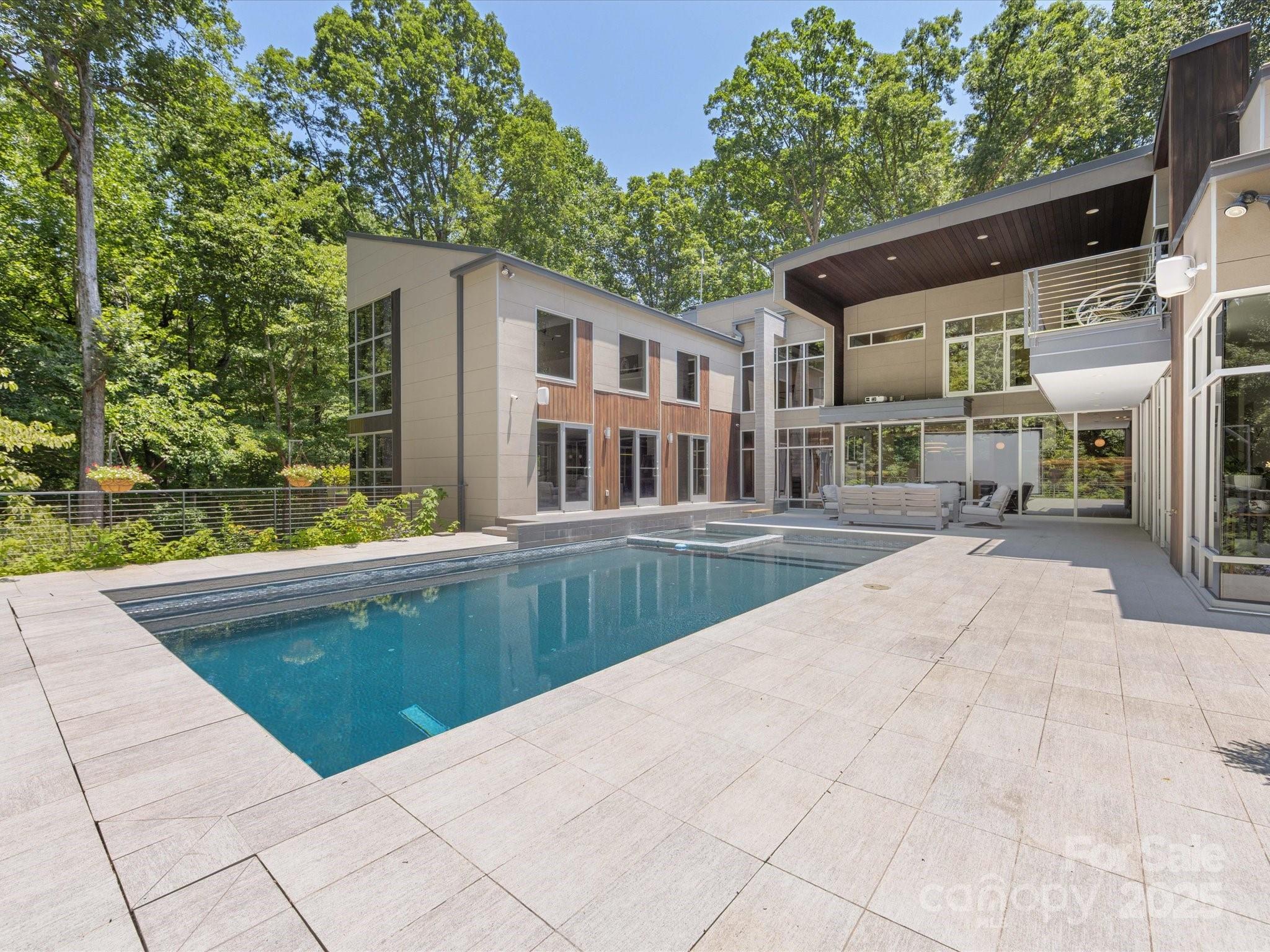 3306 Nancy Creek Road