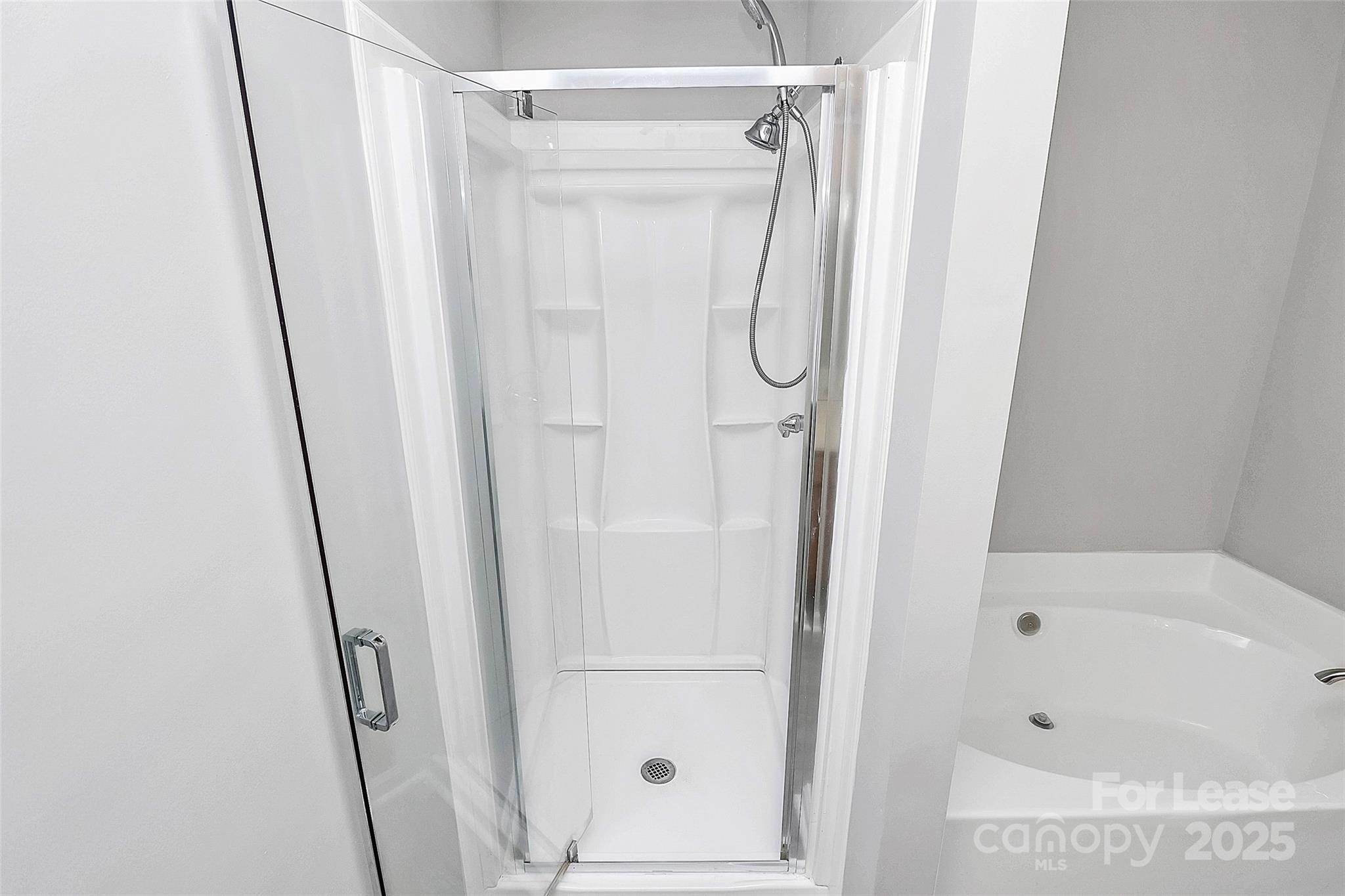 Abbotts Glen - Residential Lease