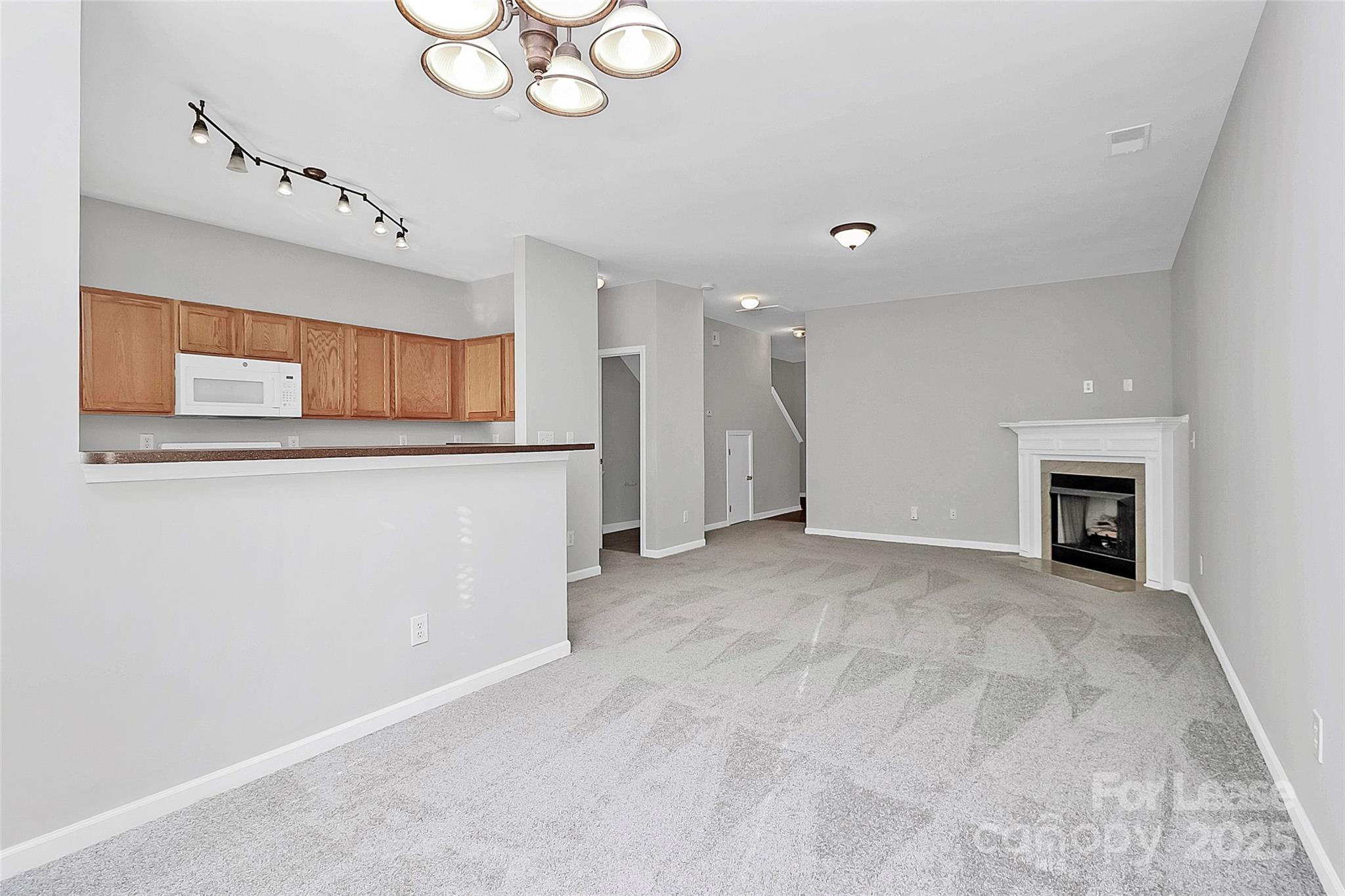 Abbotts Glen - Residential Lease