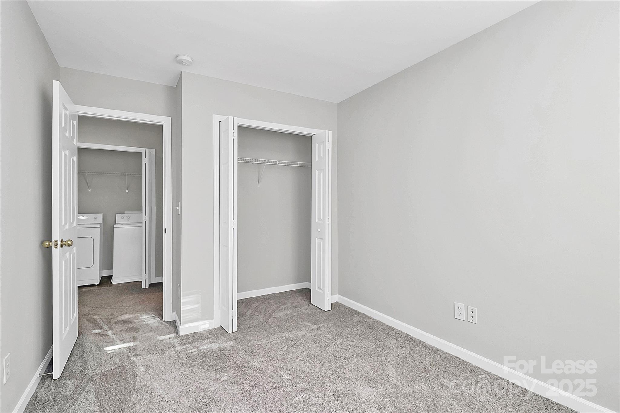 Abbotts Glen - Residential Lease