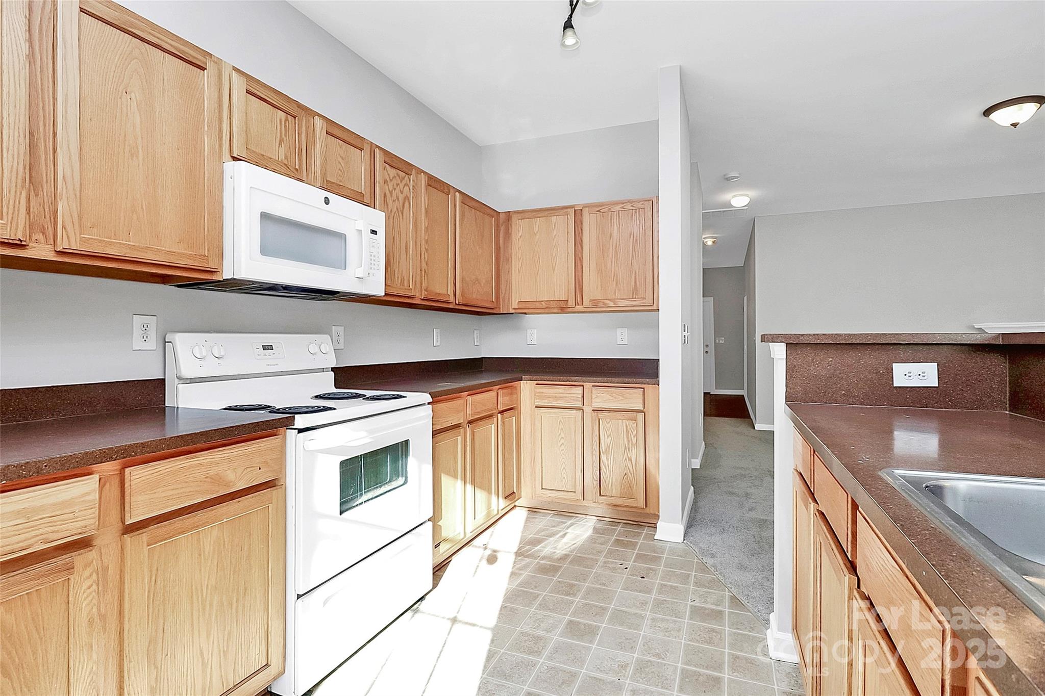 Abbotts Glen - Residential Lease