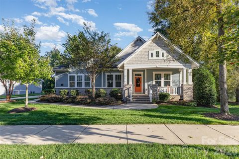 Photo of 11412 NW Fullerton Place Drive NW, Huntersville, NC 28078 (MLS # 4356688)