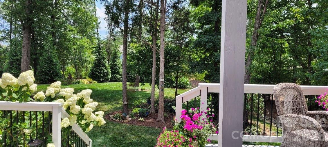 11412 NW Fullerton Place Drive NW