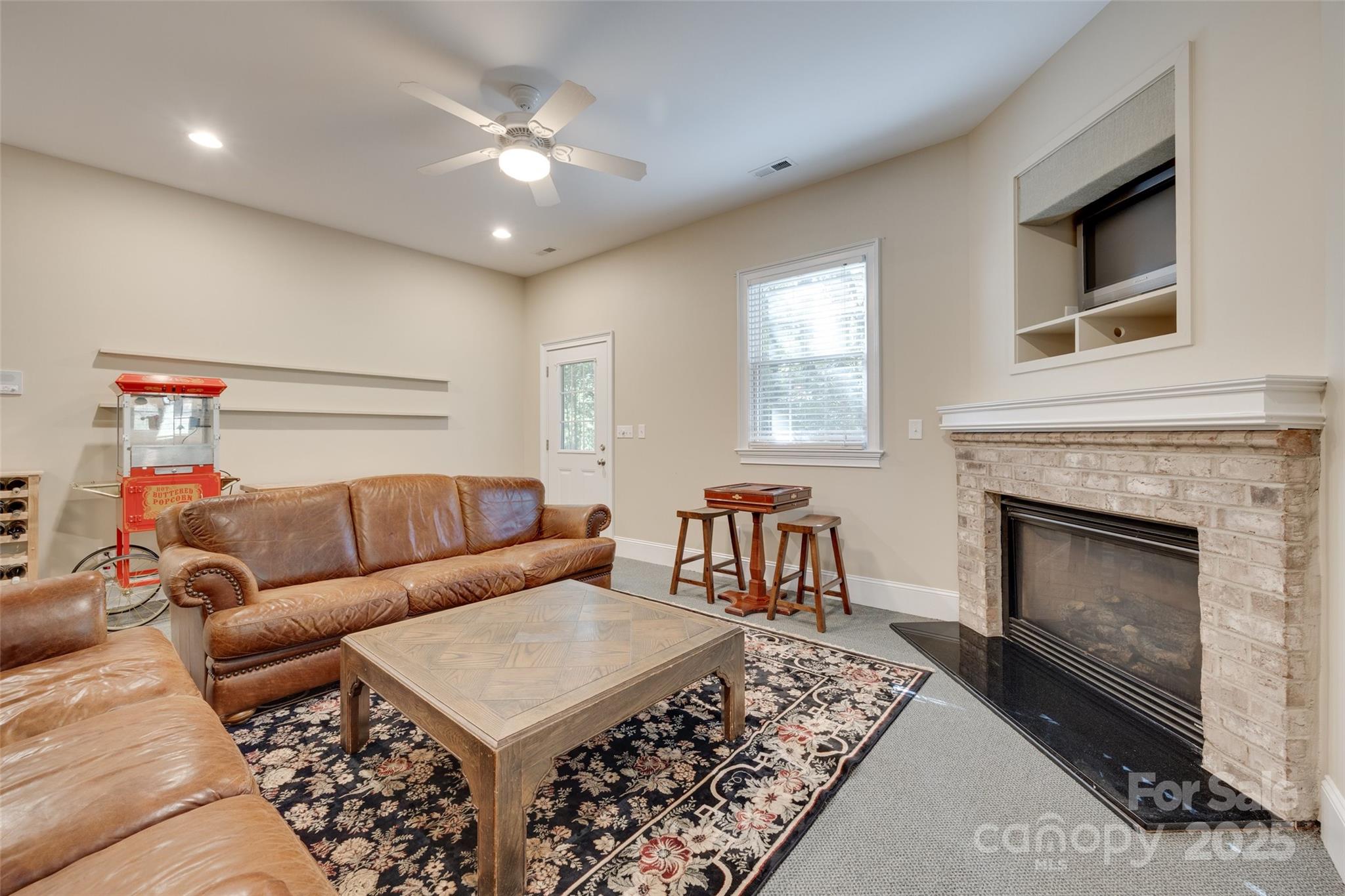 River Hills - Residential