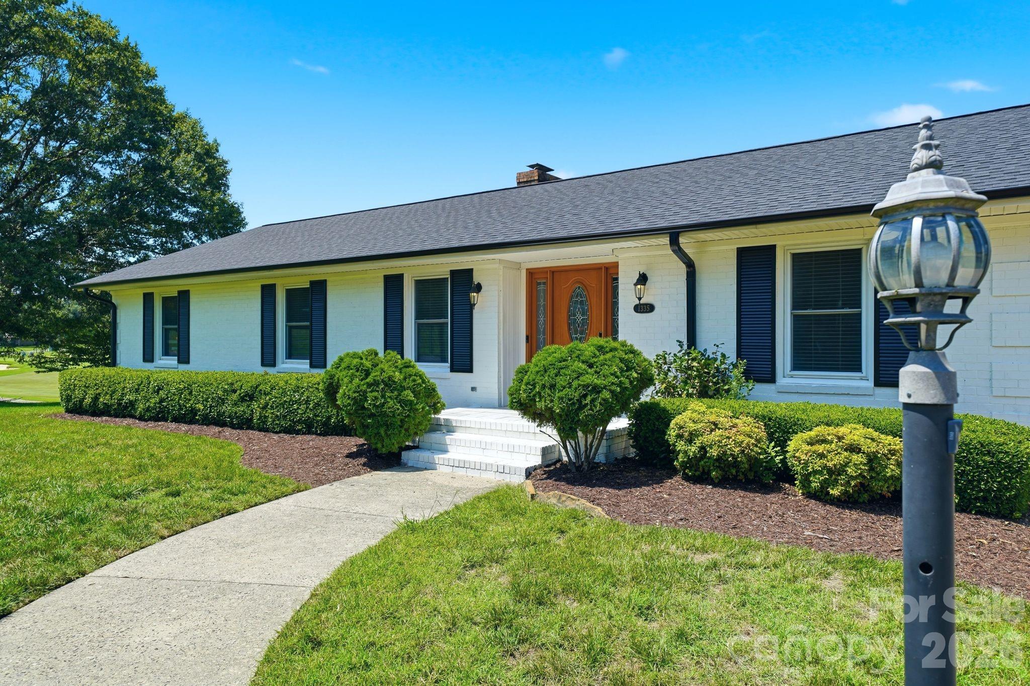 1335 Stoneyridge Drive, Charlotte, NC, 28214