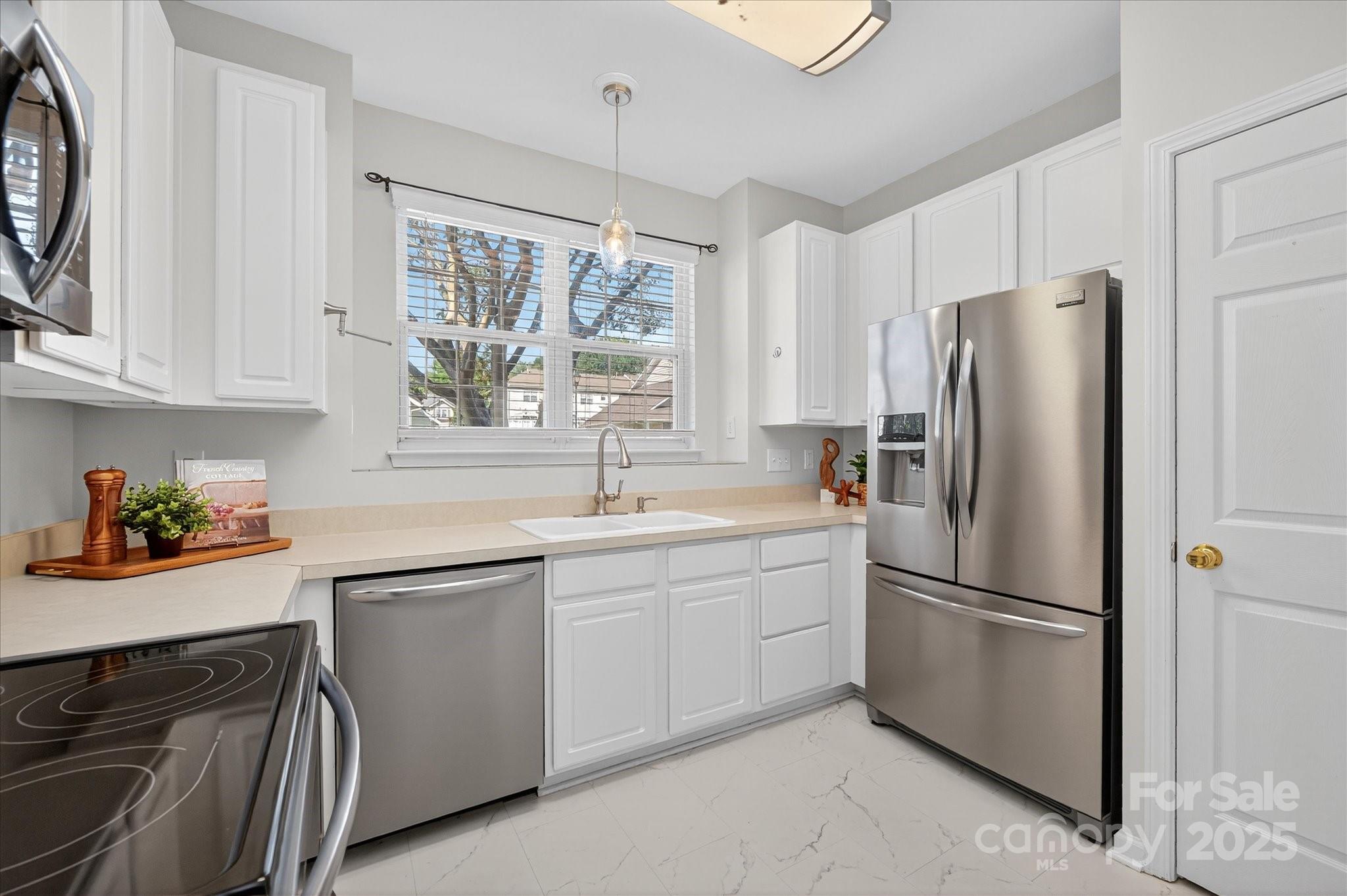 Waterstone - Residential