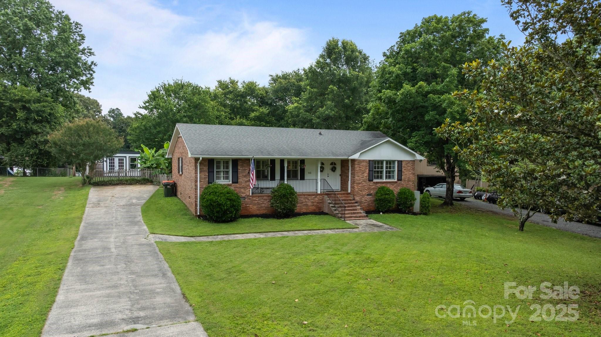 Foxwood - Residential