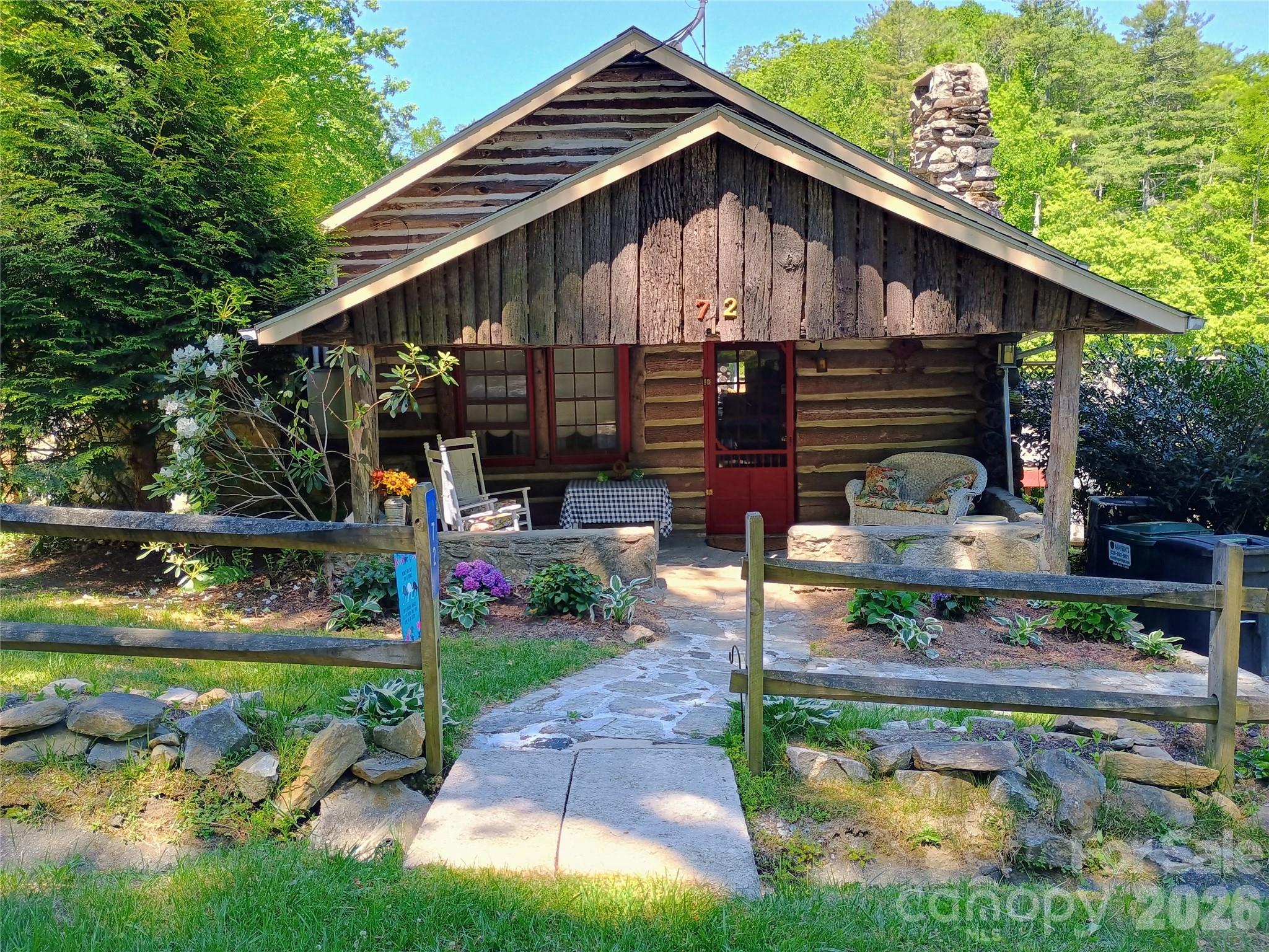 72 Chestnut Hill Road
