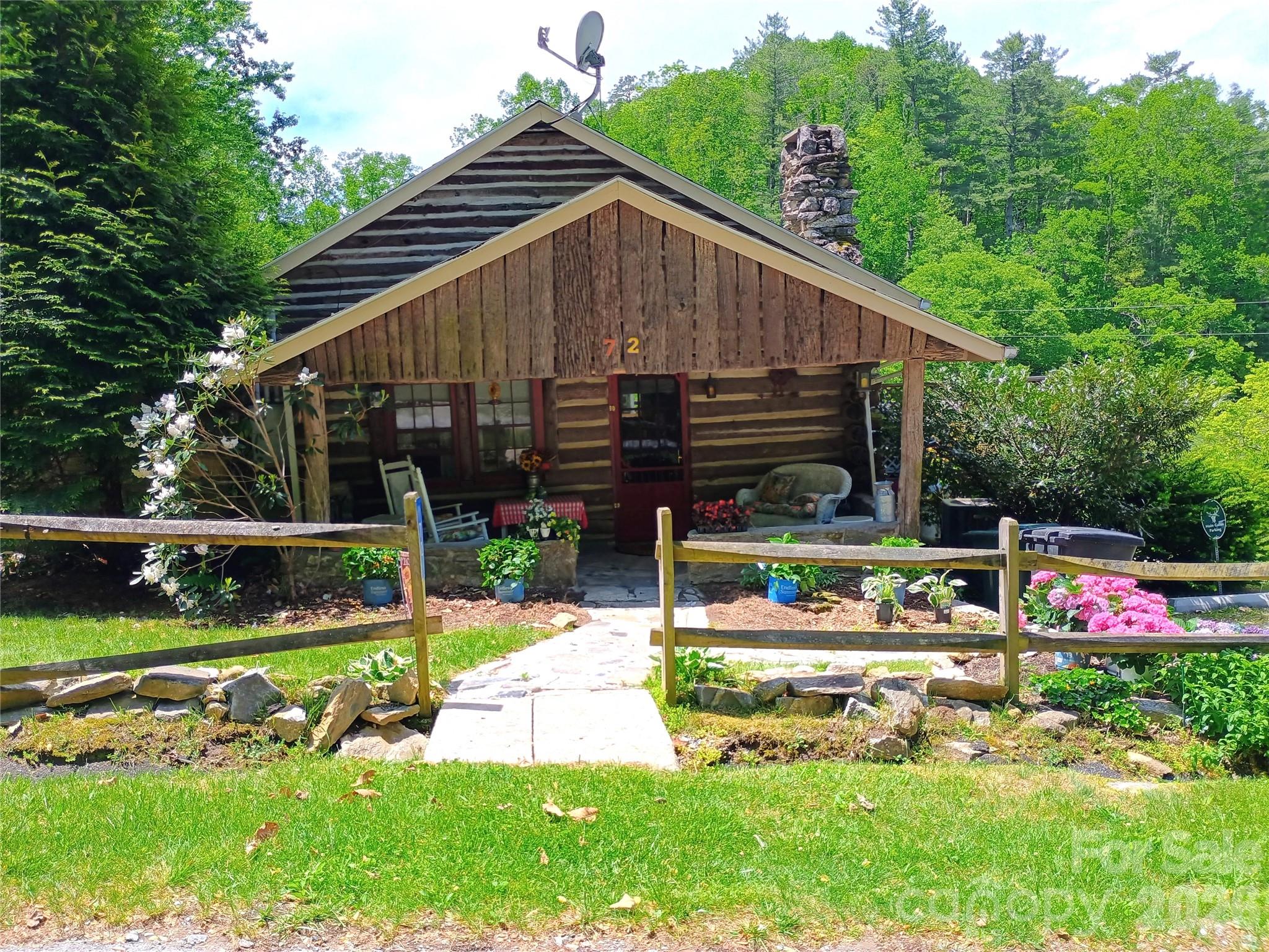 72 Chestnut Hill Road