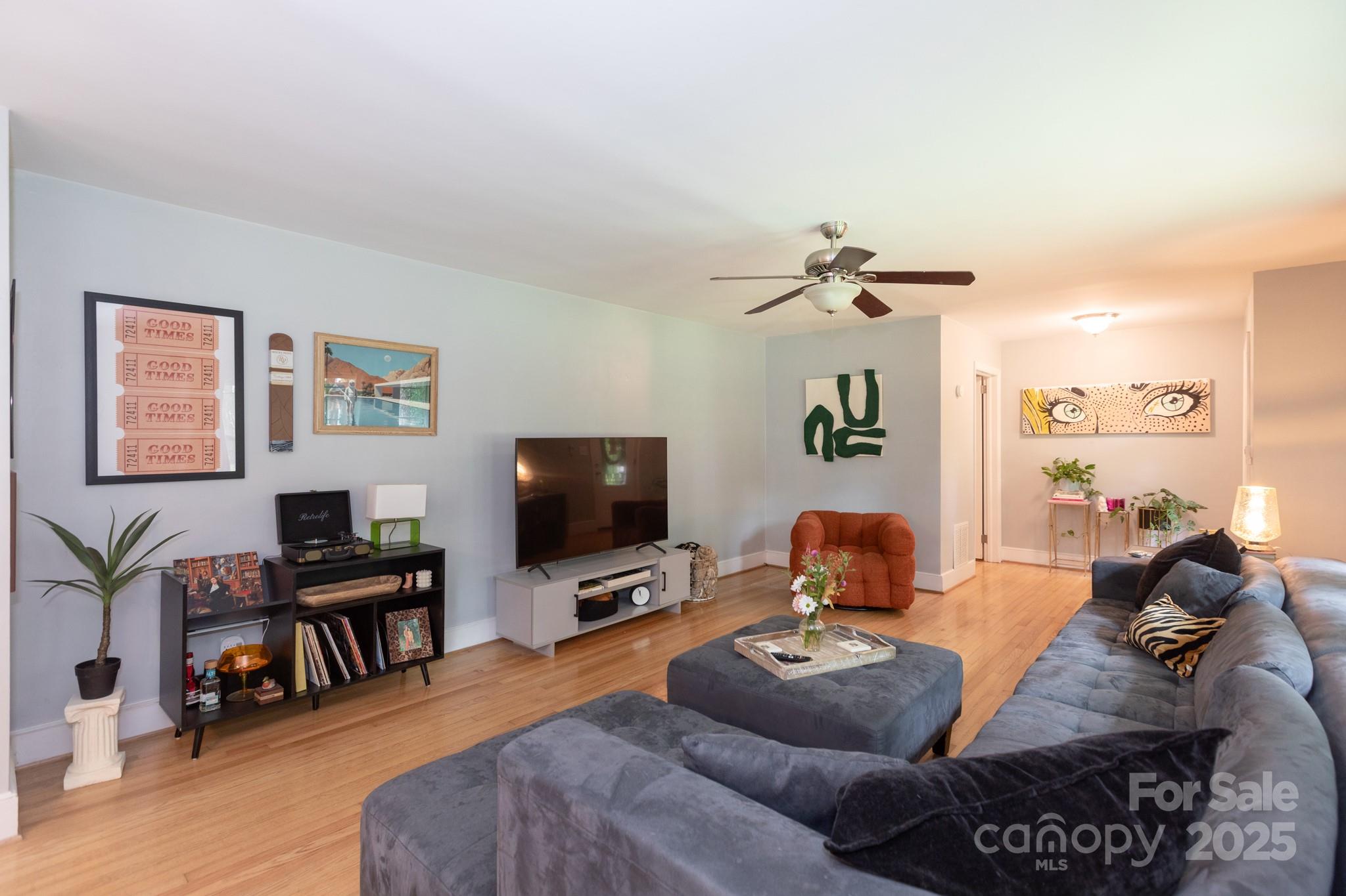 5301 Princess Street