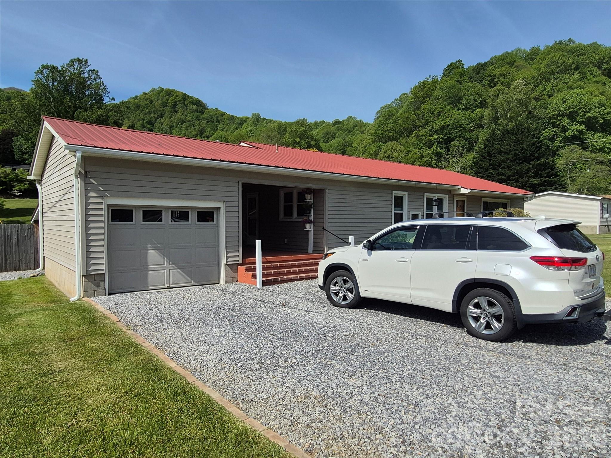 5 Gibson Drive