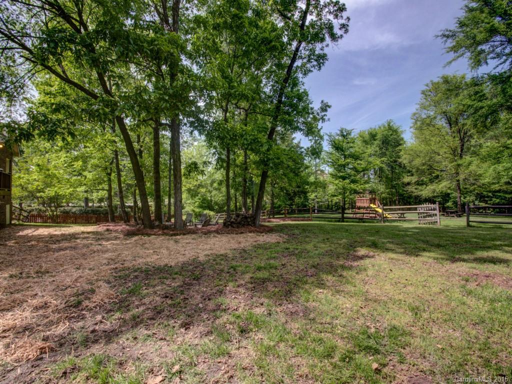 Pond Side - Residential