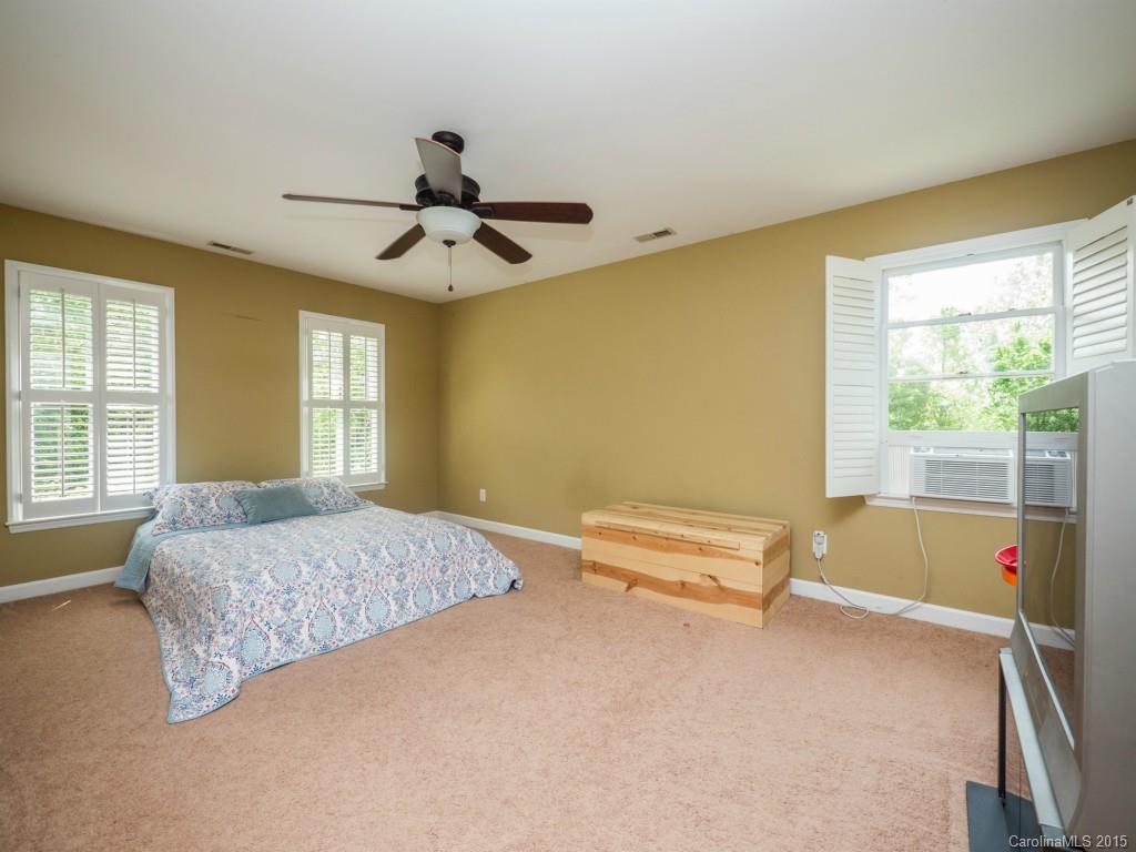 Pond Side - Residential