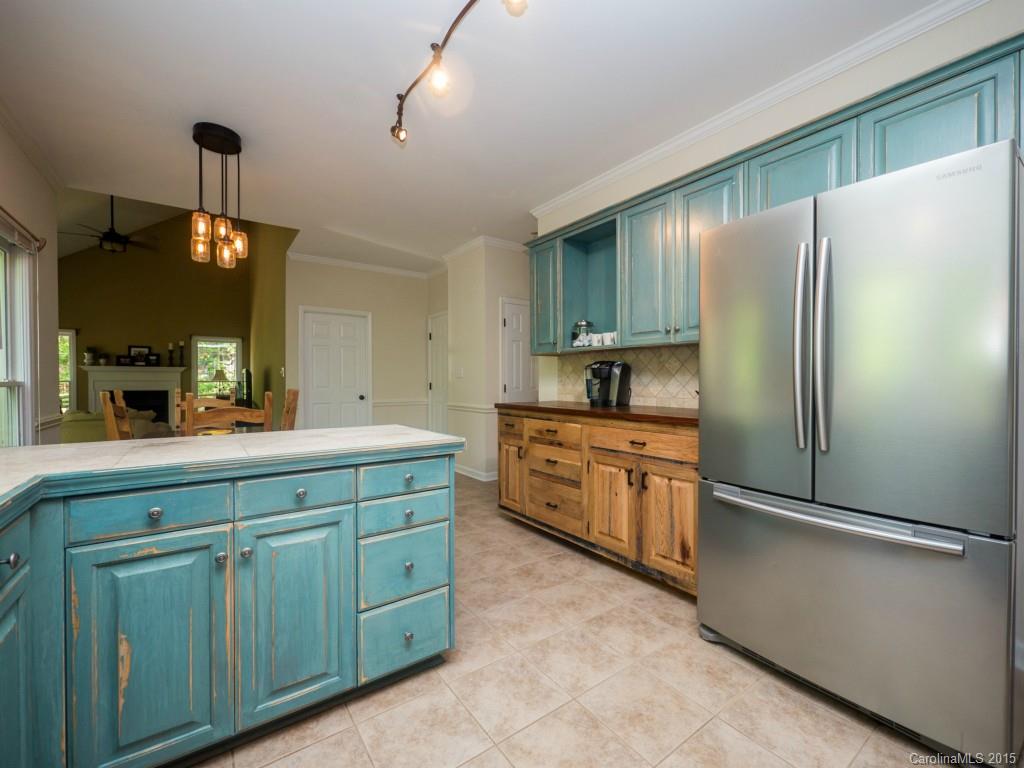 Pond Side - Residential