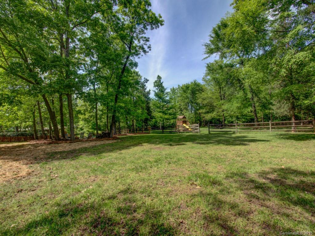 Pond Side - Residential