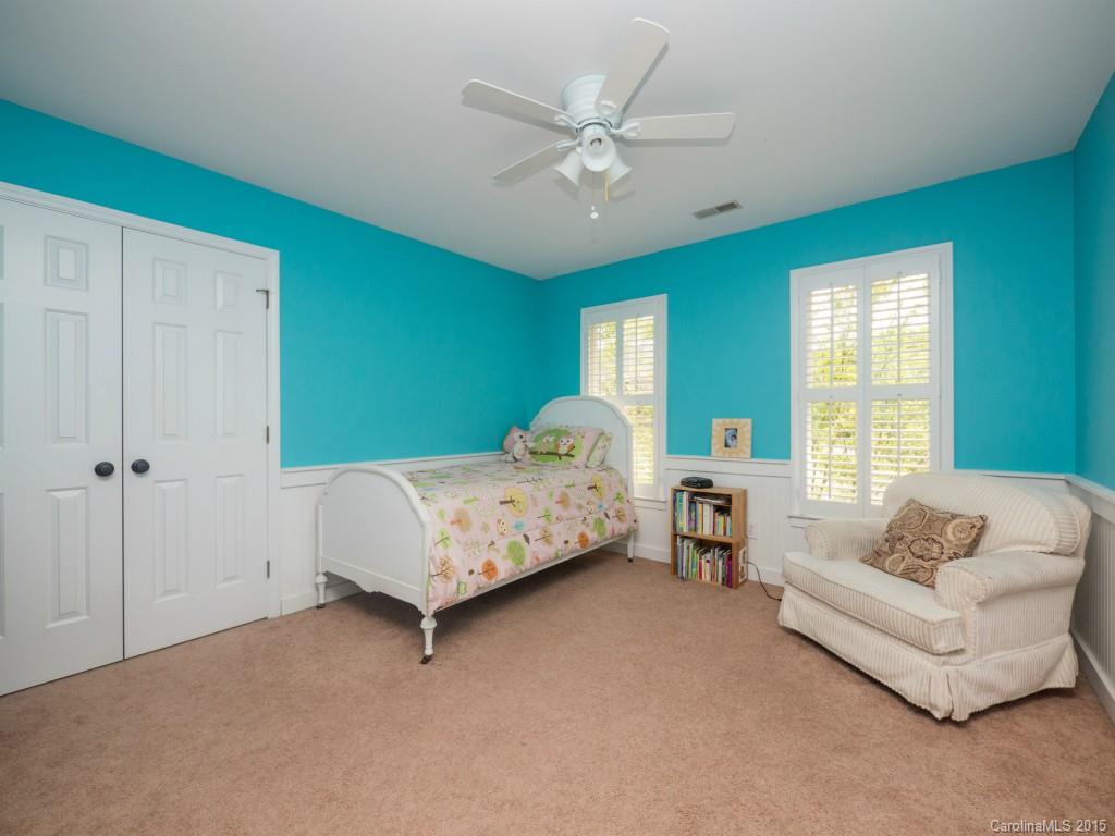 Pond Side - Residential