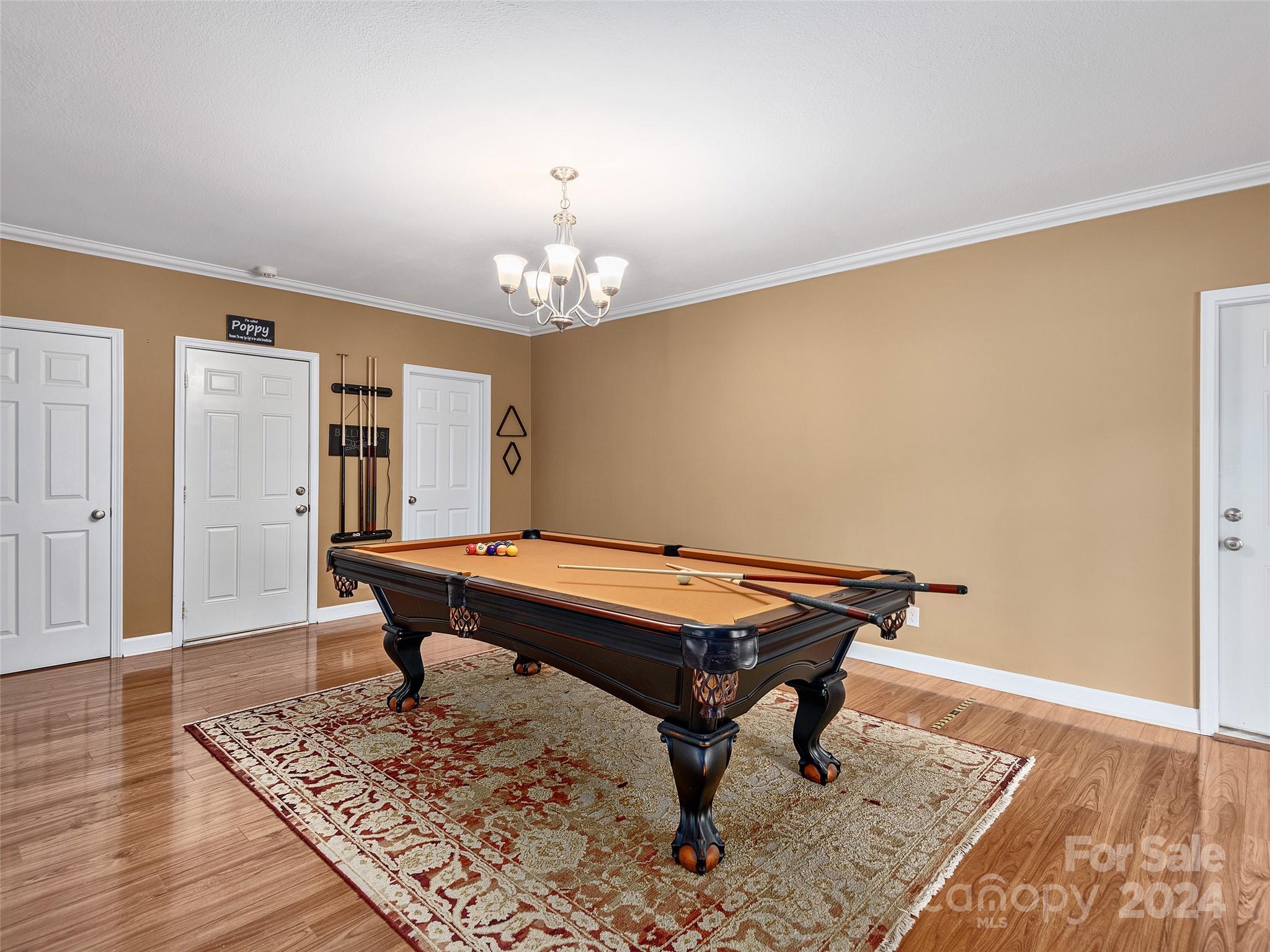 Jupiter Hills - Residential