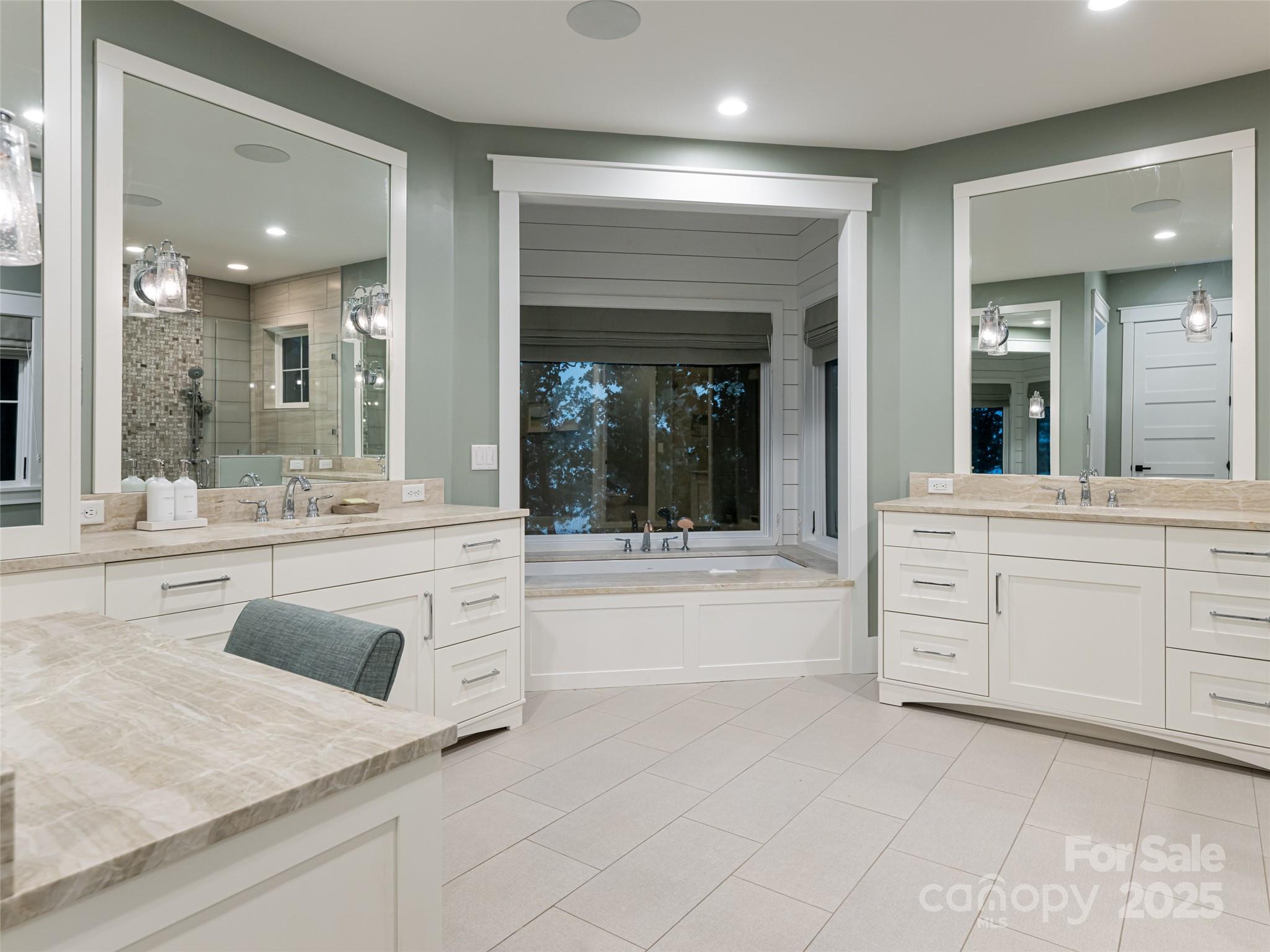 Pinchot Forest - Residential