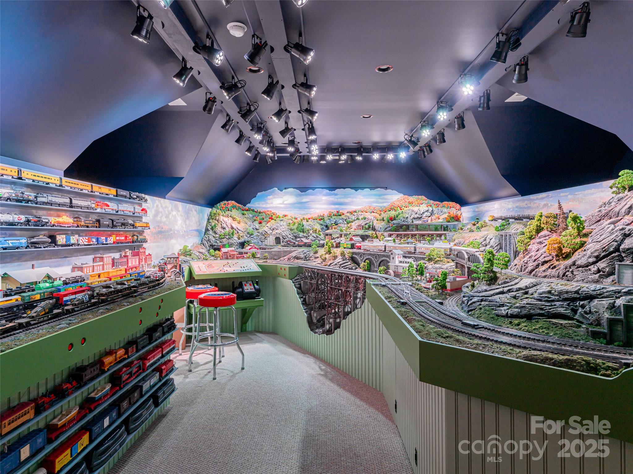 Pinchot Forest - Residential