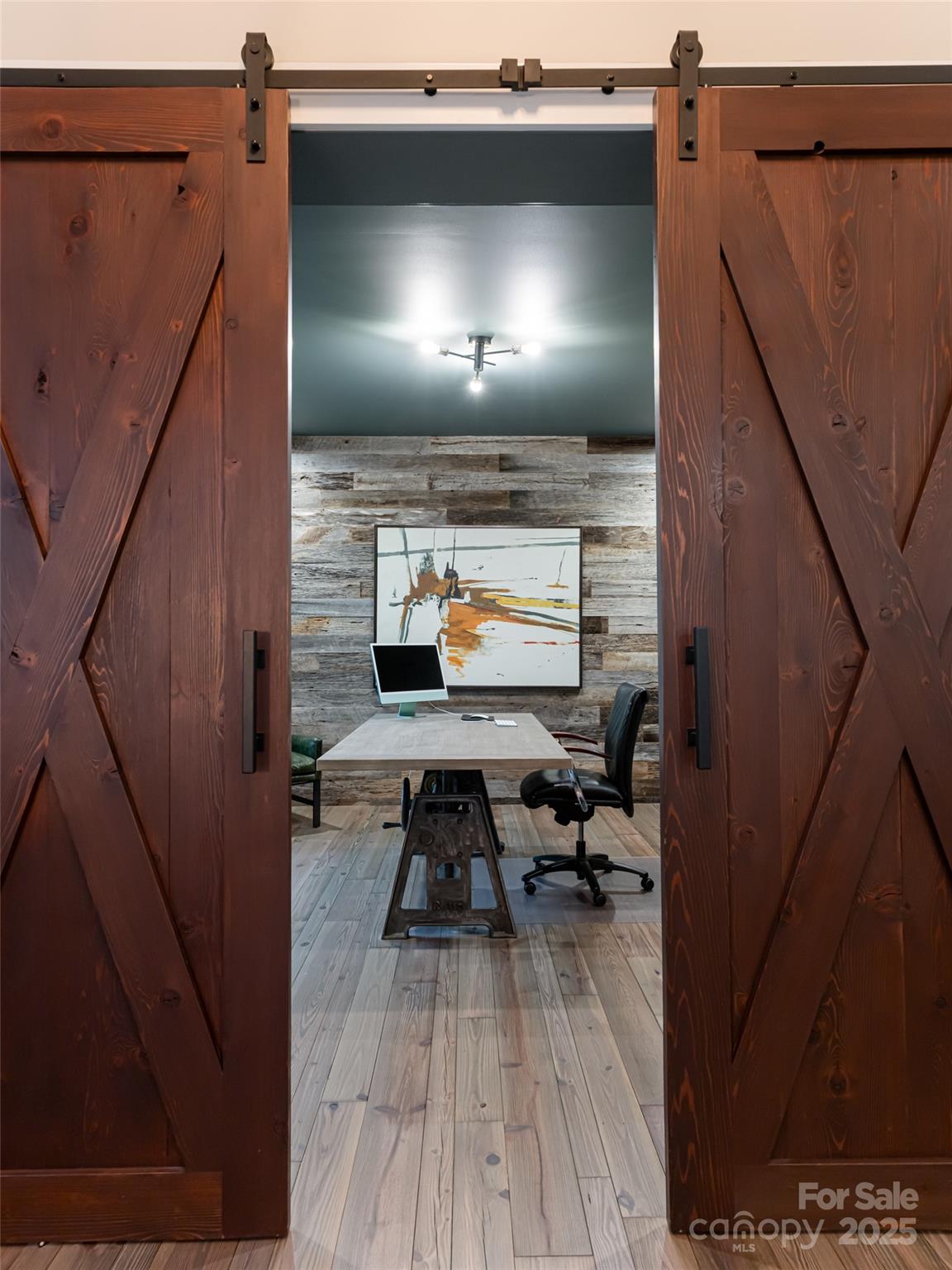 Pinchot Forest - Residential