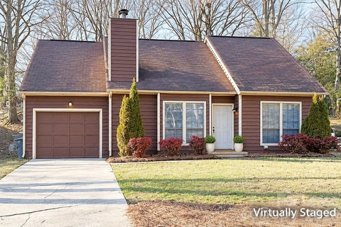Photo of 8224 Rittenhouse Circle, Charlotte, NC 28270 (MLS # 4438758)