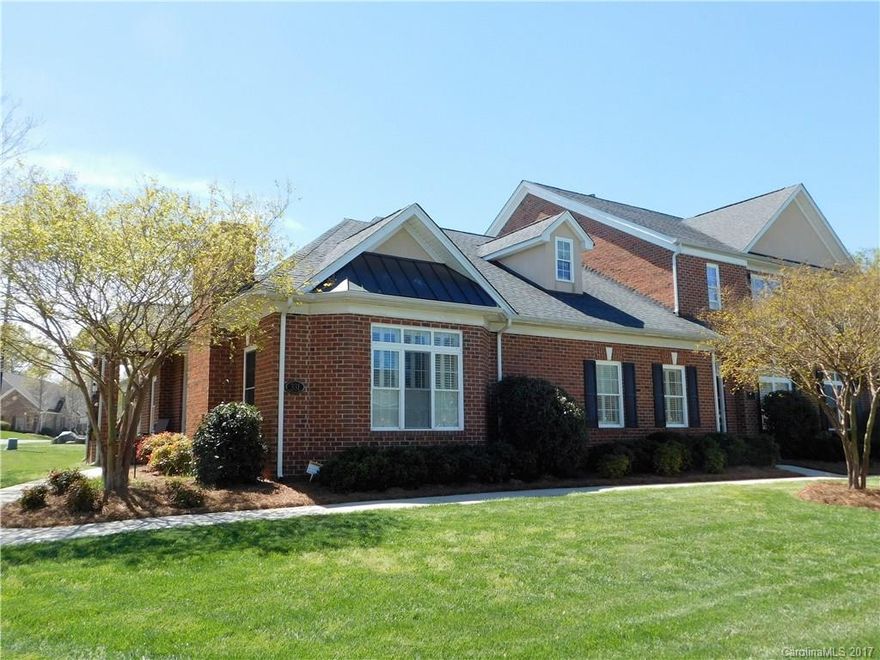 All Brick Ranch w/Bright & Sunny Open Floor Plan. Split Bedroom Plan, Galley Kitchen w/Breakfast Area.  Large Great Rm Featuring Gas Fireplace & Plantation Shutters  Formal Dining Rm.  Brick Court Yard Patio Area w/Plenty of Privacy.  Walking Distance to Shopping and Dining.