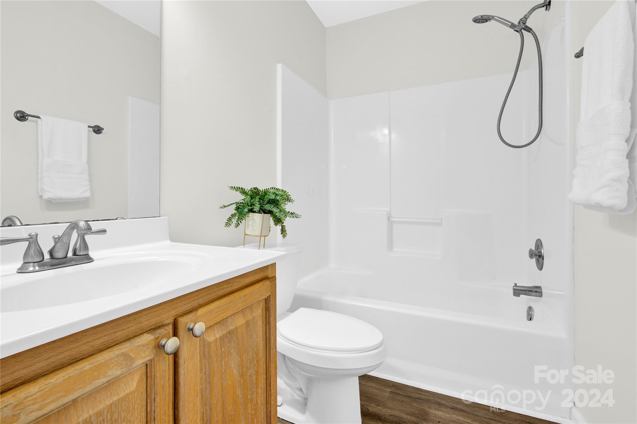 Huntington Place II - Residential