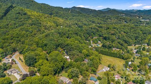 A home in Waynesville