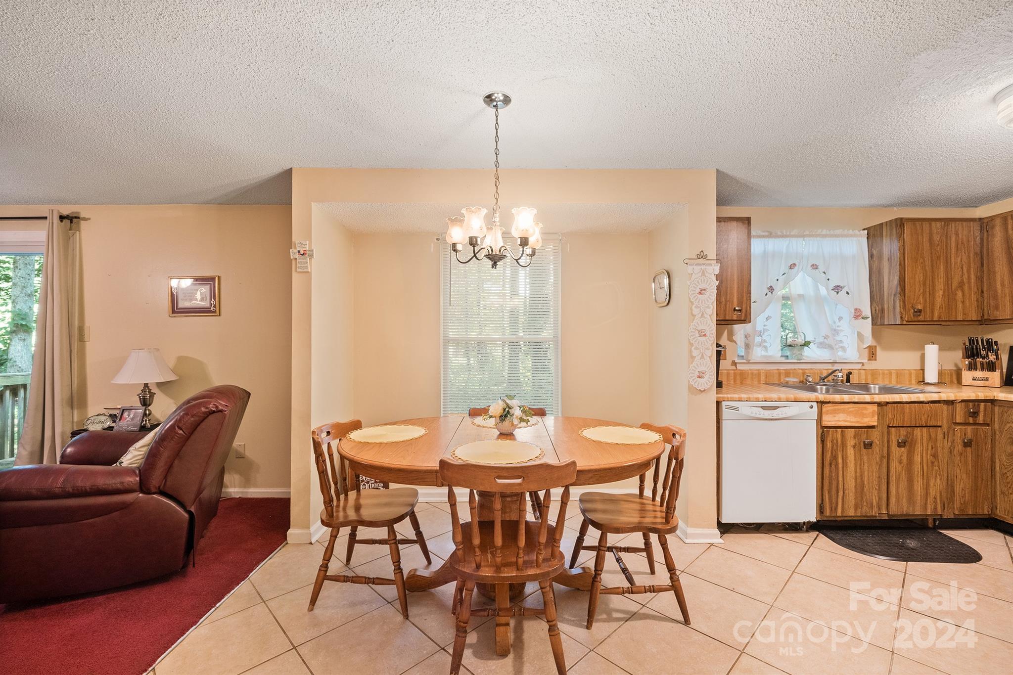 Candlelight Forest - Residential