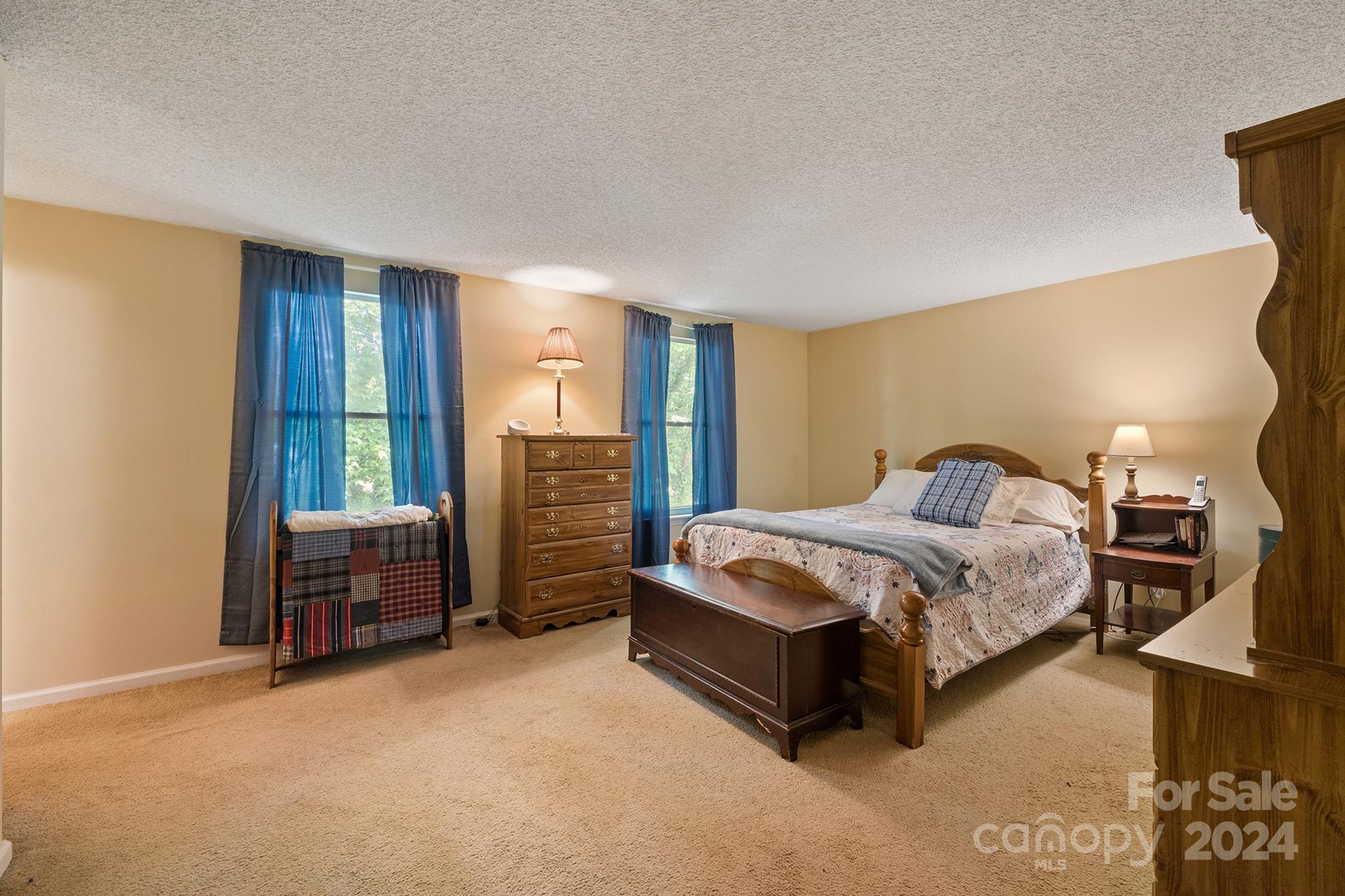 Candlelight Forest - Residential